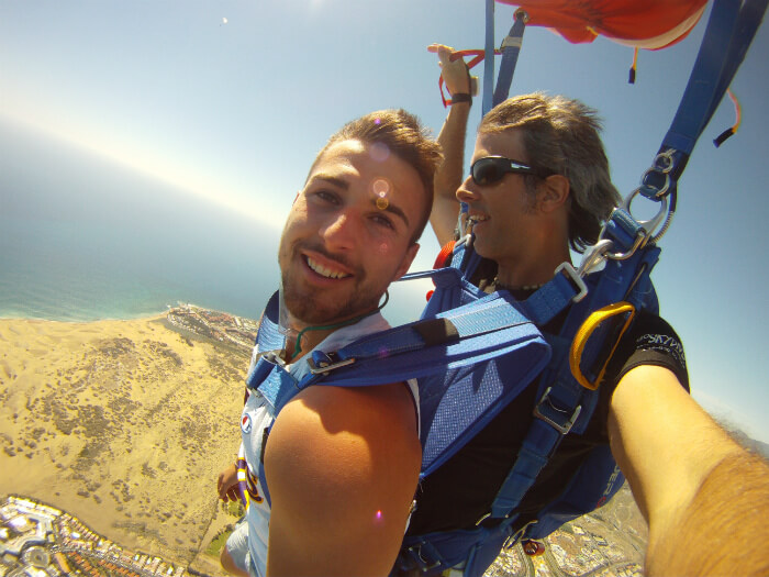 Excursion Tandem skydive